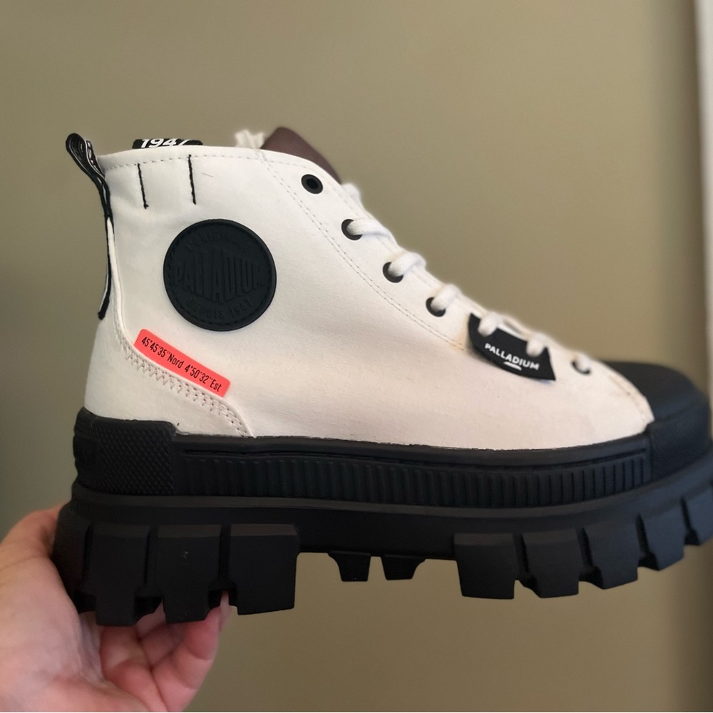 🆕 Palladium Women's Revolt Hi TX Platform Boots White.  Size 11 - Picture 5 of 14